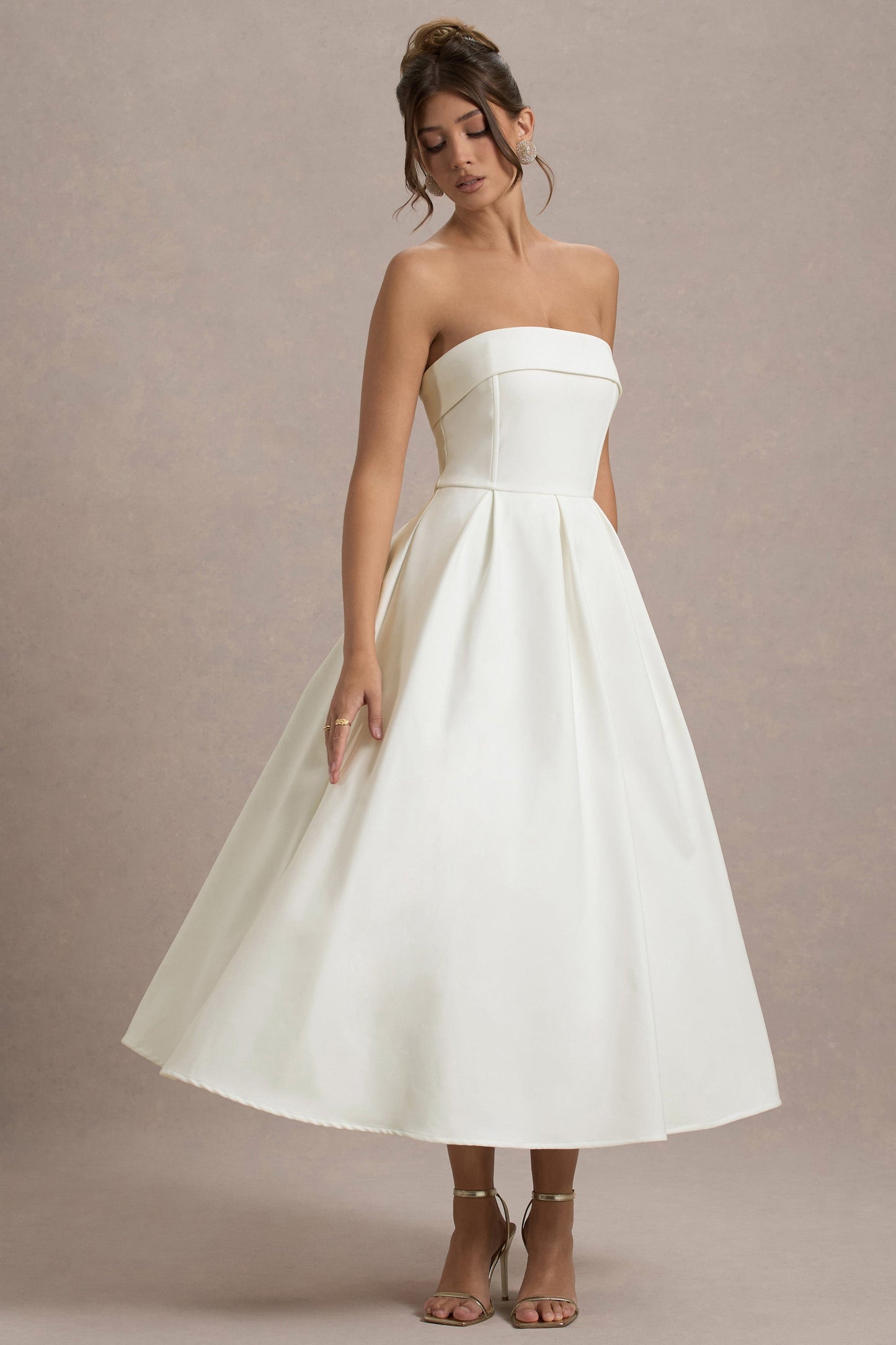 ANNE | Stilvolles Midi-Kleid mit schulterfreiem Ausschnitt
