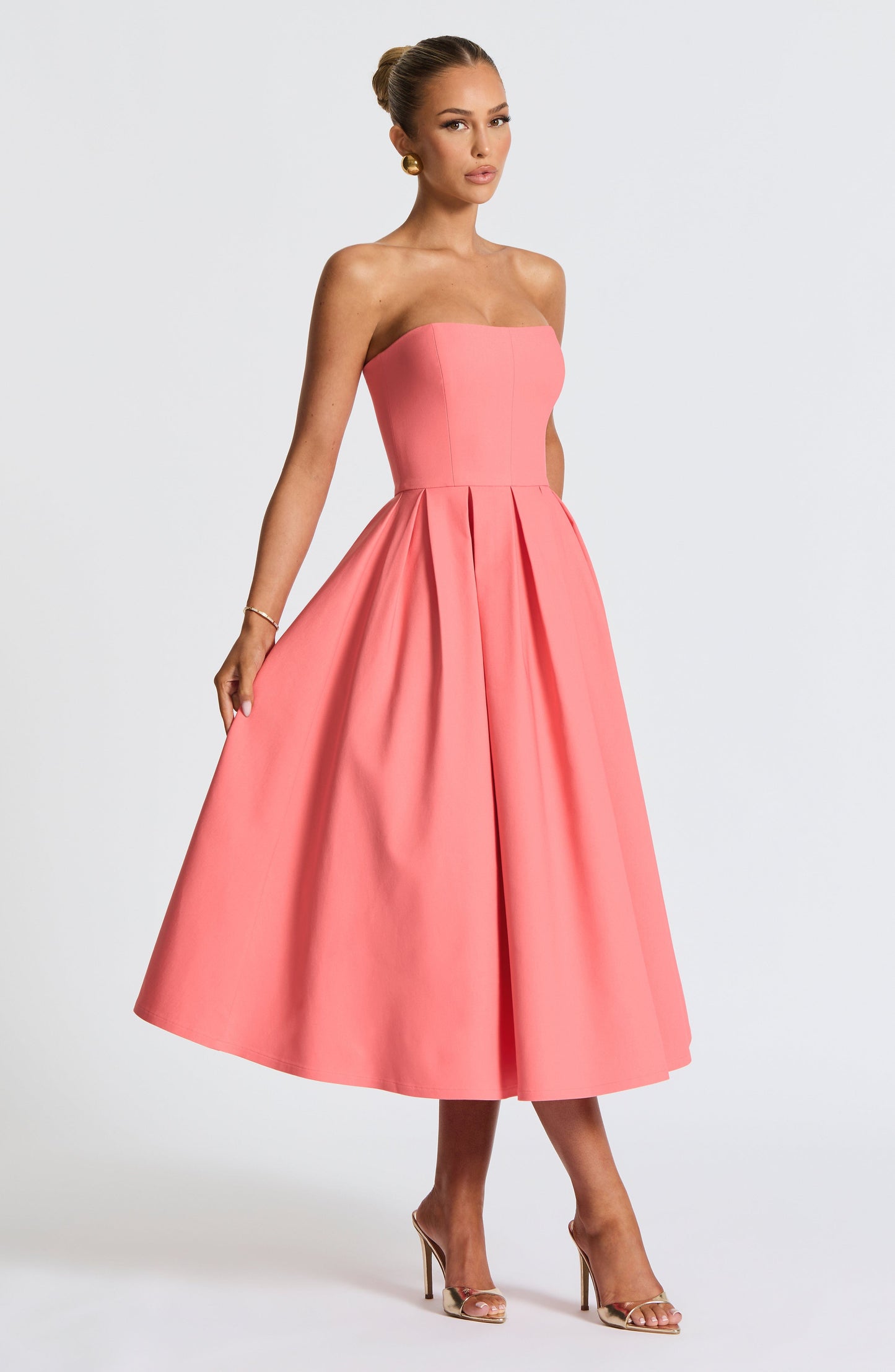 LAILA-MARIE | Curve Torch Midi-Kleid