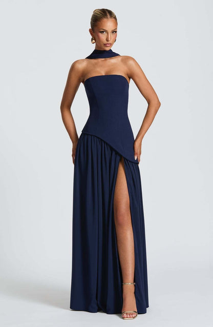LINA | Trägerloses Maxikleid mit hohem Schlitz