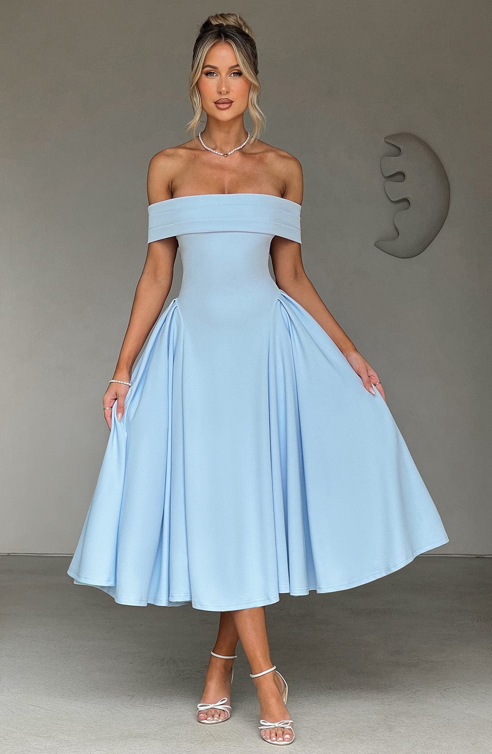 ELENA | Stilvolles schulterfreies Midi-Kleid