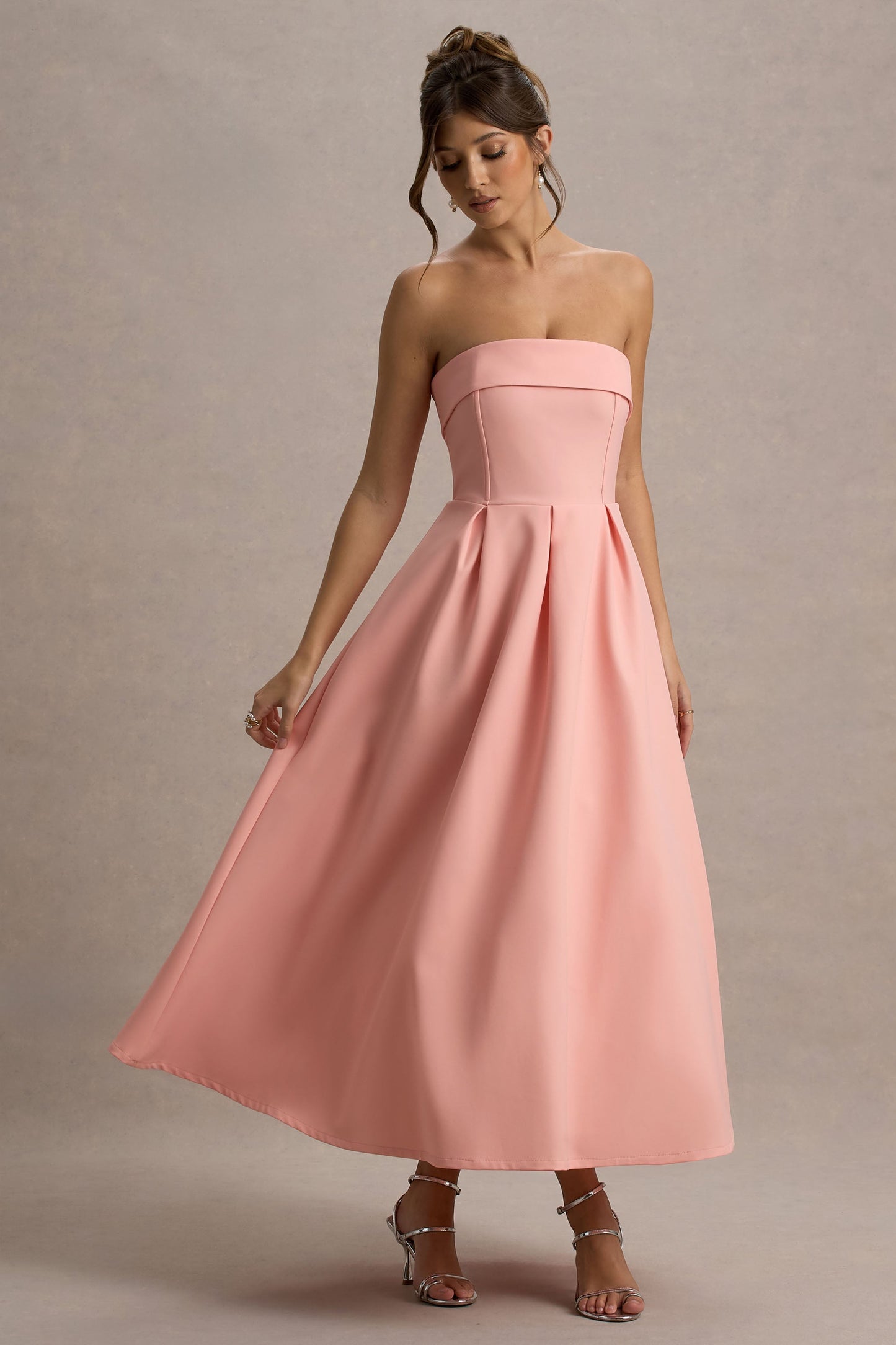 ANNE | Stilvolles Midi-Kleid mit schulterfreiem Ausschnitt